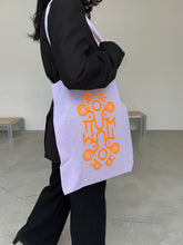 Charger l'image dans la galerie, Tote bag AW25 - collection "Lily"
